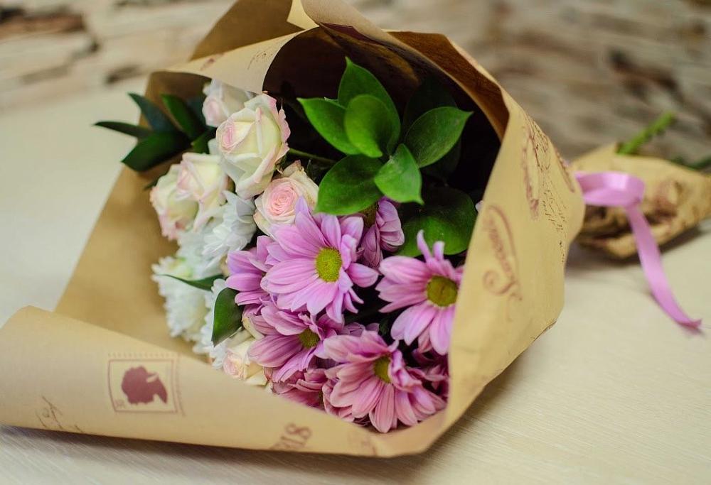 Букет цветов из: Розы и Хризантемы в Гаевской