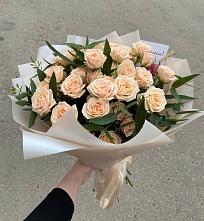 Букет Кремовые розы Латте в Гаевской