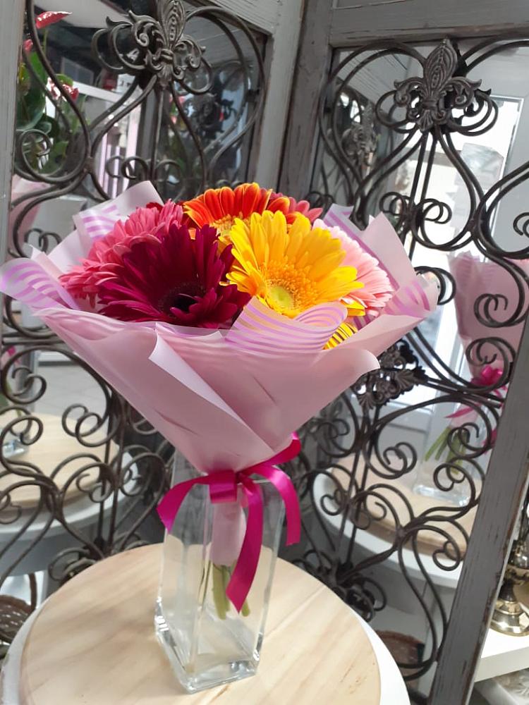 Букет цветов из: Герберы в Гаевской