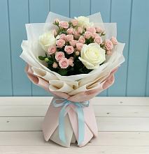Букет цветов из:  Розы в Гаевской