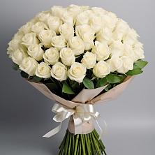 Букет 101 беля роза Белоснежка в Гаевской