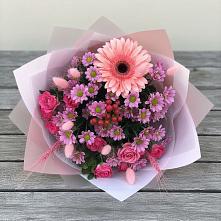 Букет цветов из:  Розы, Герберы и Хризантемы в Гаевской