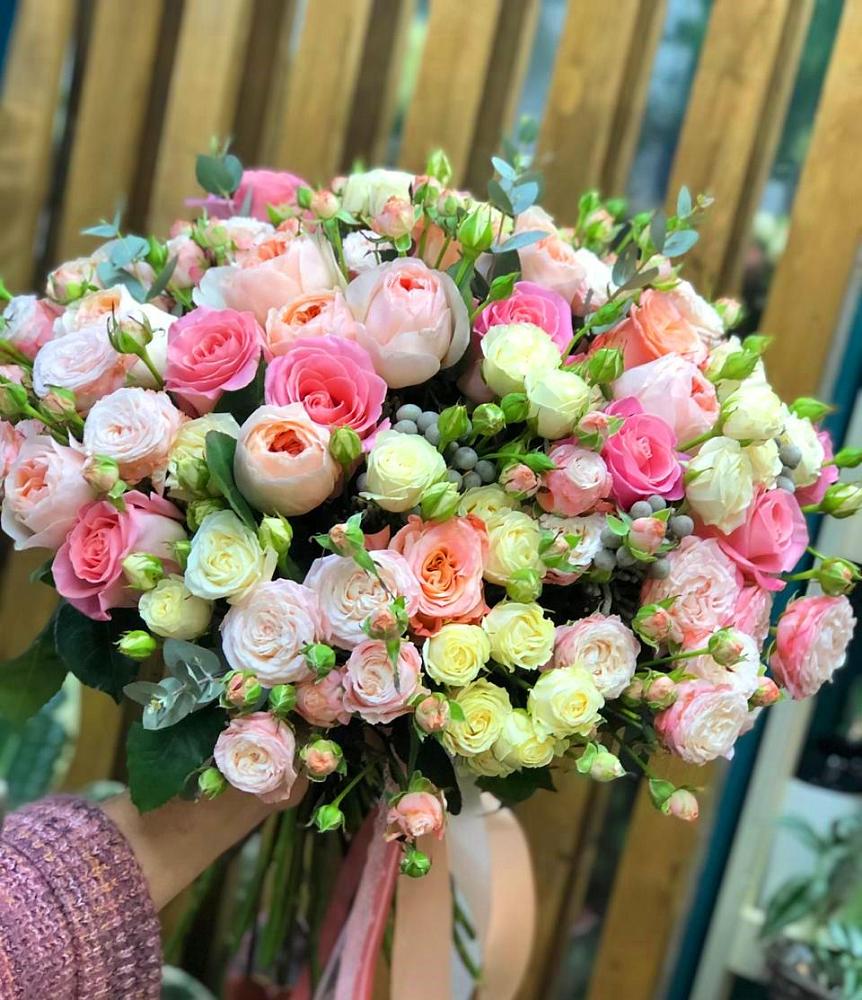 Букет цветов из: Розы в Гаевской