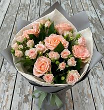 Букет цветов из:  Розы в Гаевской